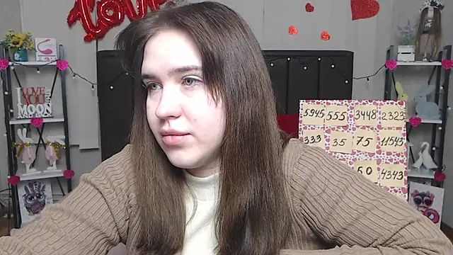 LauraHlot online show from March 2025 04:00:01 AM