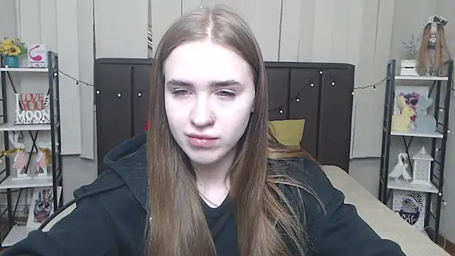 LauraHlot online show from October 2025 05:31:01 AM