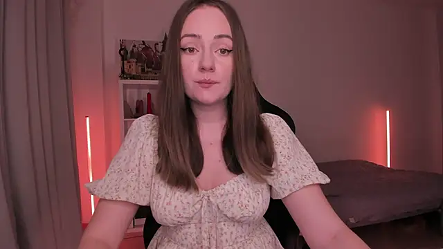 Snapshot of WalkingGirl chatting on January 2025 06:10:02 PM WalkingGirl online show from January 2025 06:10:02 PM