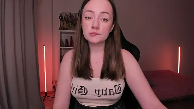 Snapshot of WalkingGirl chatting on January 2025 07:00:02 PM WalkingGirl online show from January 2025 07:00:02 PM