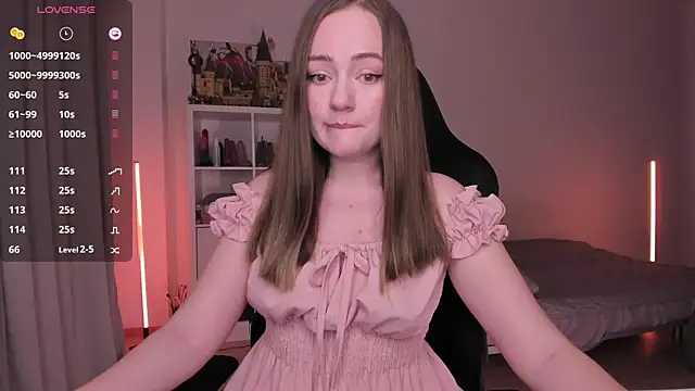 Snapshot of WalkingGirl chatting on January 2025 06:31:01 PM WalkingGirl online show from January 2025 06:31:01 PM