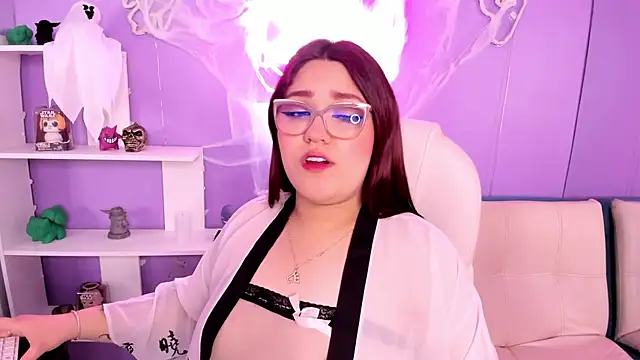 Camiila Osorio online show from October 2025 07:14:02 PM