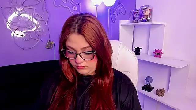 Camiila Osorio online show from February 2026 09:39:02 PM