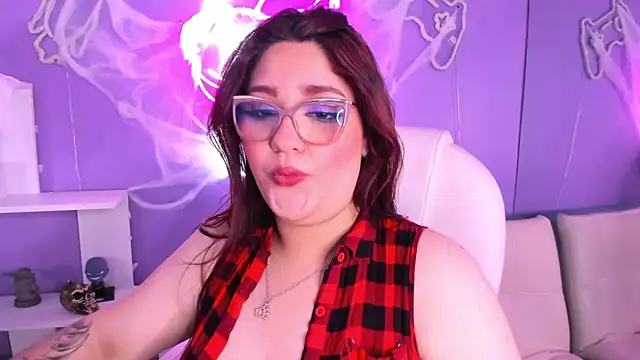 Camiila Osorio online show from October 2025 07:57:02 PM