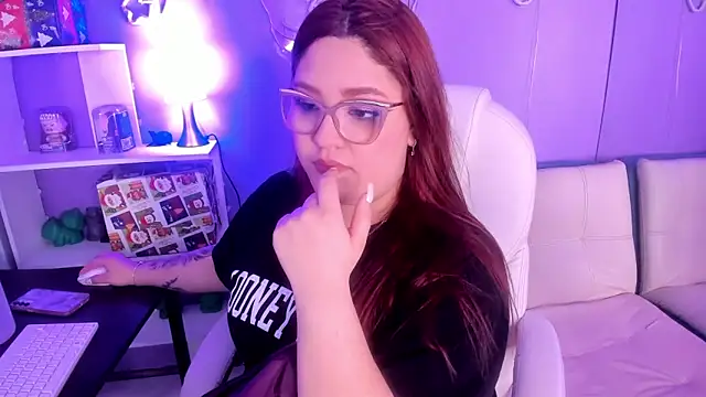 Camiila Osorio online show from January 2026 07:28:02 PM