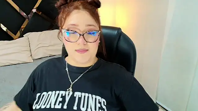 Camiila Osorio online show from May 2026 11:59:02 PM