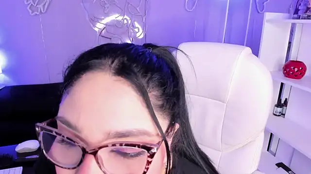 Camiila Osorio online show from March 2026 07:49:01 PM