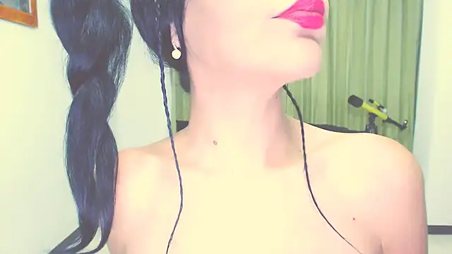 Snapshot of Stephanie520 chatting on October 2025 09:30:02 AM Stephanie520 online show from October 2025 09:30:02 AM