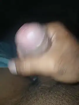 taylorWiiz online show from December 2025 04:47:01 AM