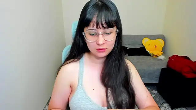 Sofiskies online show from March 2026 10:52:01 PM