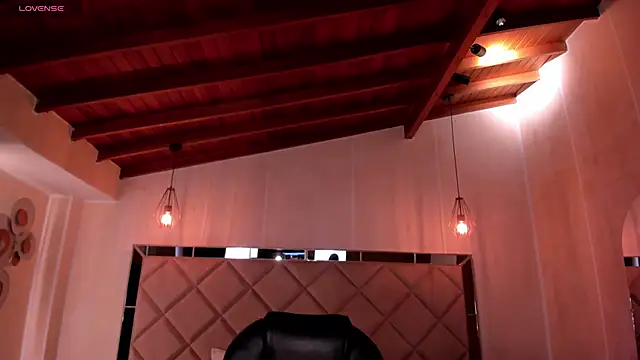 Snapshot of ValeriaVelvet chatting on October 2025 12:14:02 PM ValeriaVelvet online show from October 2025 12:14:02 PM