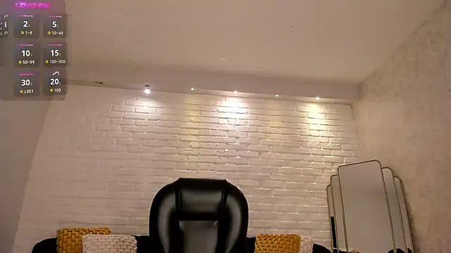 Snapshot of ValeriaVelvet chatting on January 2026 12:23:02 PM ValeriaVelvet online show from January 2026 12:23:02 PM