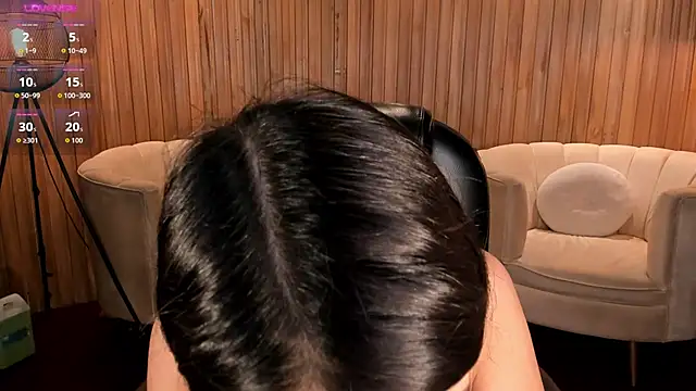 Snapshot of ValeriaVelvet chatting on October 2025 12:17:01 PM ValeriaVelvet online show from October 2025 12:17:01 PM