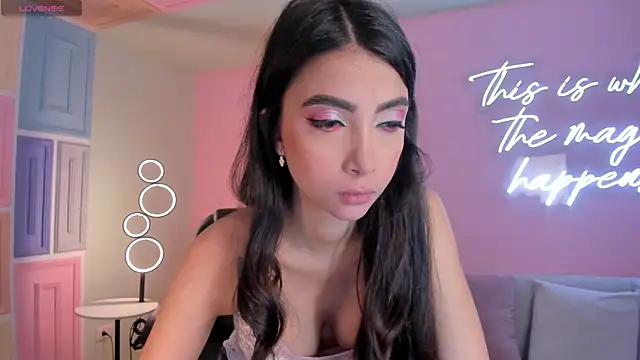 Snapshot of ValeriaVelvet chatting on February 2026 12:14:01 PM ValeriaVelvet online show from February 2026 12:14:01 PM