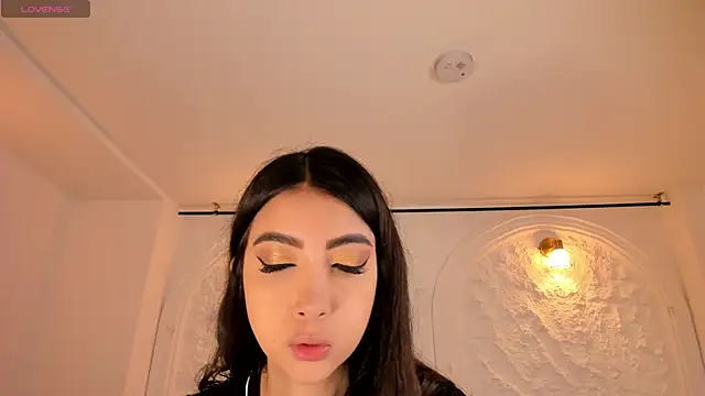 Snapshot of ValeriaVelvet chatting on February 2026 11:42:02 AM ValeriaVelvet online show from February 2026 11:42:02 AM