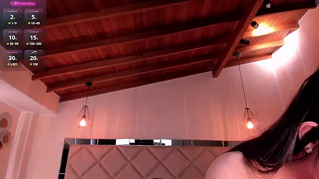 Snapshot of ValeriaVelvet chatting on October 2025 12:15:01 PM ValeriaVelvet online show from October 2025 12:15:01 PM