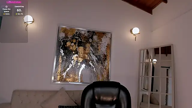 Snapshot of ValeriaVelvet chatting on December 2025 12:18:02 PM ValeriaVelvet online show from December 2025 12:18:02 PM