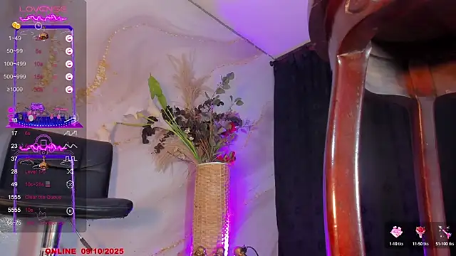 Snapshot of Karla-Ebony chatting on October 2025 08:42:02 PM Karla-Ebony online show from October 2025 08:42:02 PM