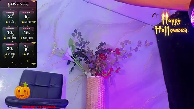 Snapshot of Karla-Ebony chatting on October 2025 01:41:01 PM Karla-Ebony online show from October 2025 01:41:01 PM