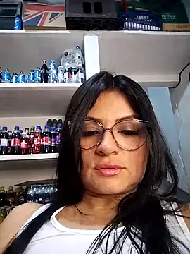 Linda Lars online show from November 2025 03:22:01 AM