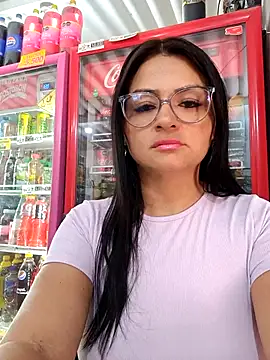 Linda Lars online show from October 2025 02:27:02 PM