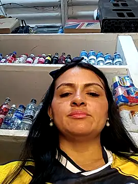 Linda Lars online show from October 2025 11:28:02 PM
