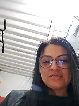 Linda Lars online show from April 2026 02:49:02 AM