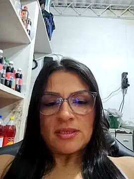 Linda Lars online show from March 2026 02:07:02 AM