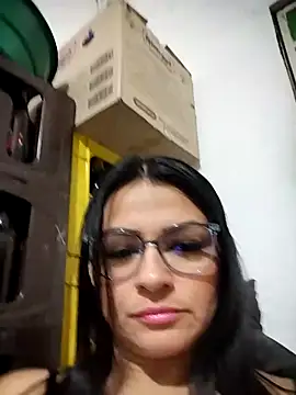 Linda Lars online show from November 2025 04:22:01 AM