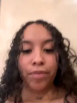 Snapshot of MarieLeon chatting on October 2025 09:16:02 PM MarieLeon online show from October 2025 09:16:02 PM