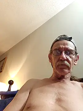 Snapshot of coolbrease10 chatting on November 2025 05:11:02 AM coolbrease10 online show from November 2025 05:11:02 AM