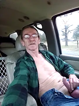 Snapshot of coolbrease10 chatting on February 2026 01:33:02 PM coolbrease10 online show from February 2026 01:33:02 PM