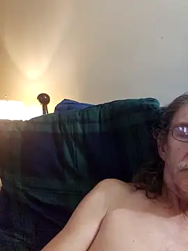 Snapshot of coolbrease10 chatting on December 2025 05:26:02 PM coolbrease10 online show from December 2025 05:26:02 PM