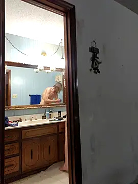 Snapshot of coolbrease10 chatting on November 2025 12:10:02 AM coolbrease10 online show from November 2025 12:10:02 AM