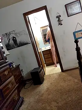 Snapshot of coolbrease10 chatting on January 2026 04:46:01 PM coolbrease10 online show from January 2026 04:46:01 PM