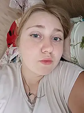 Snapshot of AnastasiaSky19 chatting on October 2025 07:21:01 AM AnastasiaSky19 online show from October 2025 07:21:01 AM