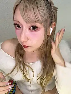 alice  1111 online show from April 2026 01:06:02 PM