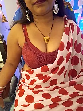 Snapshot of nisha_baby2 chatting on February 2025 02:03:02 AM nisha baby2 online show from February 2025 02:03:02 AM
