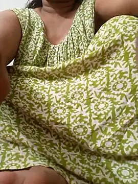 Snapshot of nisha_baby2 chatting on February 2025 04:31:01 PM nisha baby2 online show from February 2025 04:31:01 PM