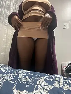 MelaninDeluxee online show from June 2026 09:31:02 PM