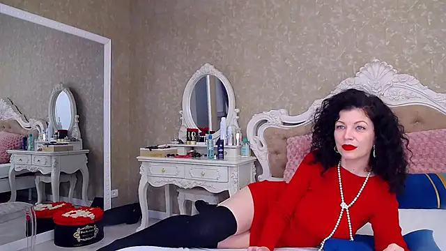 Snapshot of NataliaRed chatting on December 2025 06:25:02 AM NataliaRed online show from December 2025 06:25:02 AM