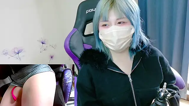 Snapshot of hazuki_8008 chatting on March 2026 03:17:02 AM hazuki 8008 online show from March 2026 03:17:02 AM