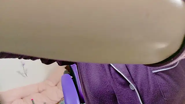 Snapshot of hazuki_8008 chatting on February 2026 02:44:02 AM hazuki 8008 online show from February 2026 02:44:02 AM