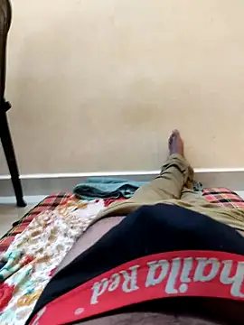 Snapshot of boy_BeardGallery chatting on October 2025 12:33:01 AM boy BeardGallery online show from October 2025 12:33:01 AM