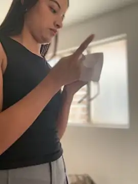 Arilw online show from November 2025 02:06:01 PM