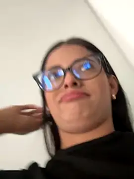 Arilw online show from December 2025 01:10:02 PM