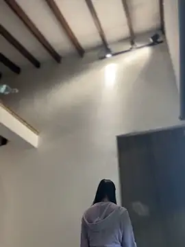 Arilw online show from November 2025 12:09:02 PM