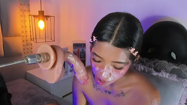 Snapshot of baby_naughty1_ chatting on March 2025 06:19:02 PM baby naughty1 online show from March 2025 06:19:02 PM