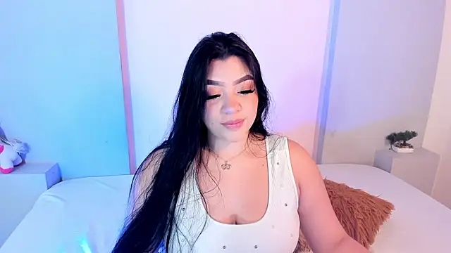 MelissaWhite4 online show from December 2024 09:11:01 PM