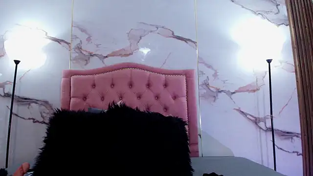 La indiia online show from December 2025 12:18:01 PM